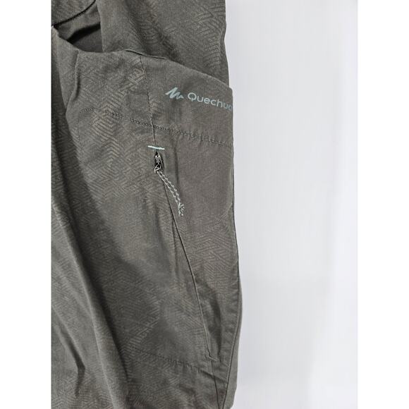 Quechua Women's Green Mid Rise Smart Button Closer Pockets Casual Shorts Size XL - Picture 2 of 4